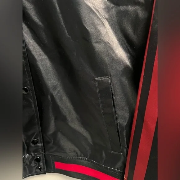 MITCHELL & NESS Women’s KC Chiefs Black & Red Starter Jacket - Size XS. - Picture 6 of 10